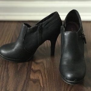 Madden girl black booties